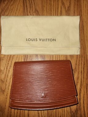 Louis Vuitton LV Tilsitt Bum Waist Bag Epi Leather Brown VI1921